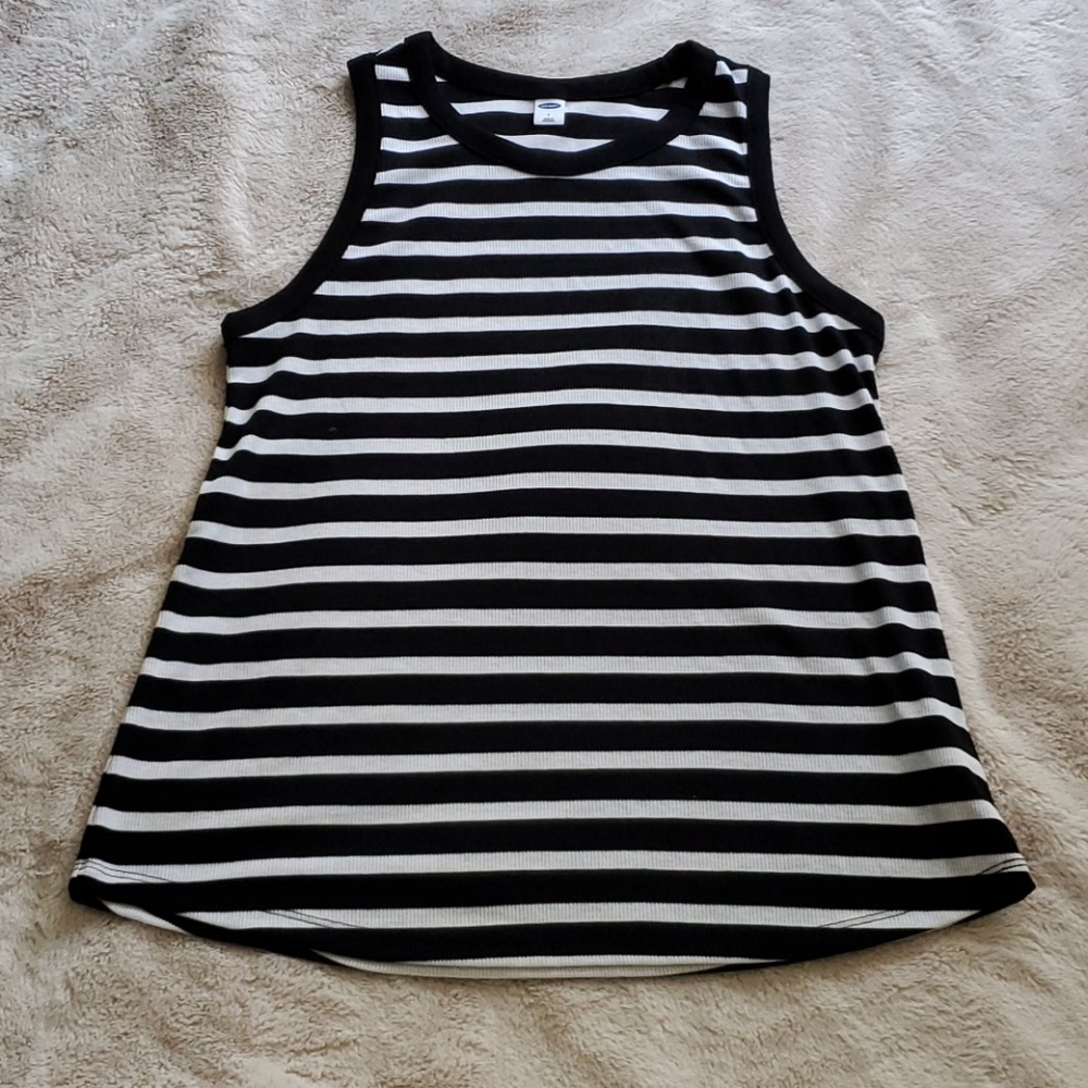 3 for $10 🌼Old Navy Striped Tank